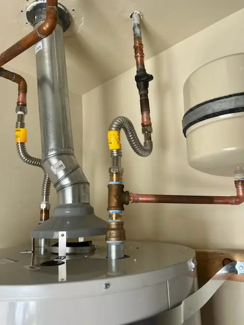 Water heater installation and plumbing repair in Downtown Newnan